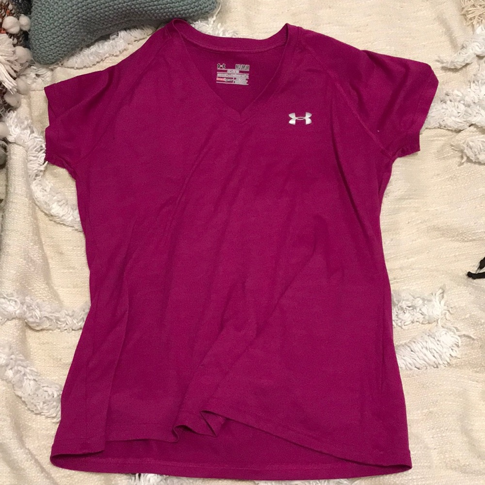 Under Armour semifitted short sleeve workout shirt